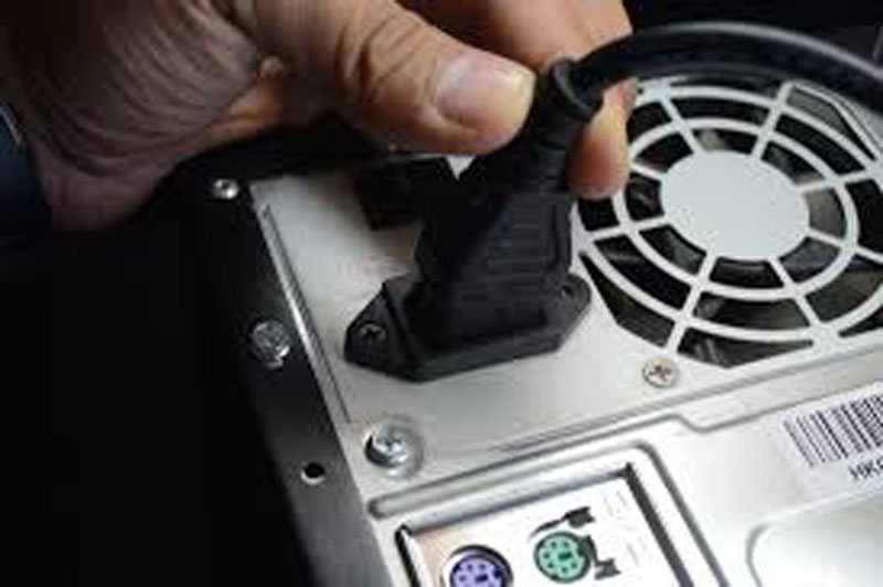 Khi nào bạn nên mang máy đi kiểm tra kỹ thuật?