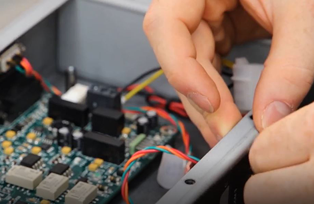 Khi nào nên đem máy đi kiểm tra phần cứng?