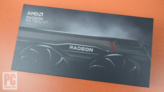 Nỗ lực tốt nhất của AMD trong những năm 7000